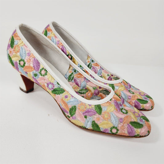 Vintage Serenades by Florsheim Floral Emboroidered Colorful Heels Size 7.5 B