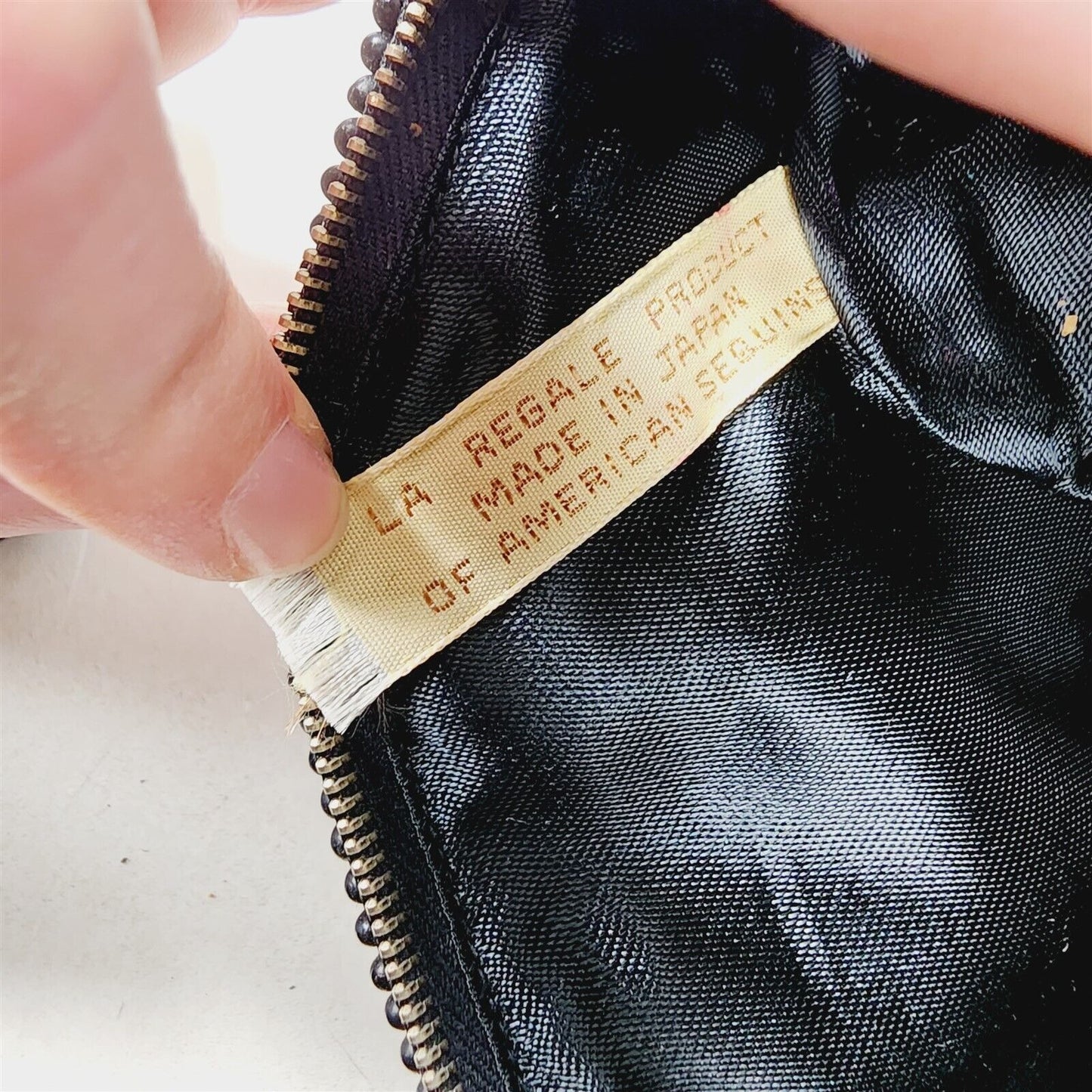 Vintage LA Regal Sequin & Bed Purse Clutch Handbag Zip Closure