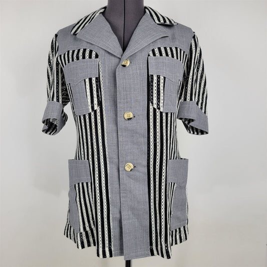 Vintage 1970s Black & White Knit Striped Button Up Shirt Size 44