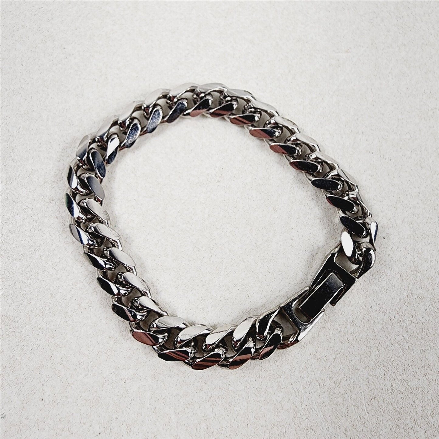 Rhodium Plated Bracelet Bevelled Curb 8mm Chain - 6 3/4"