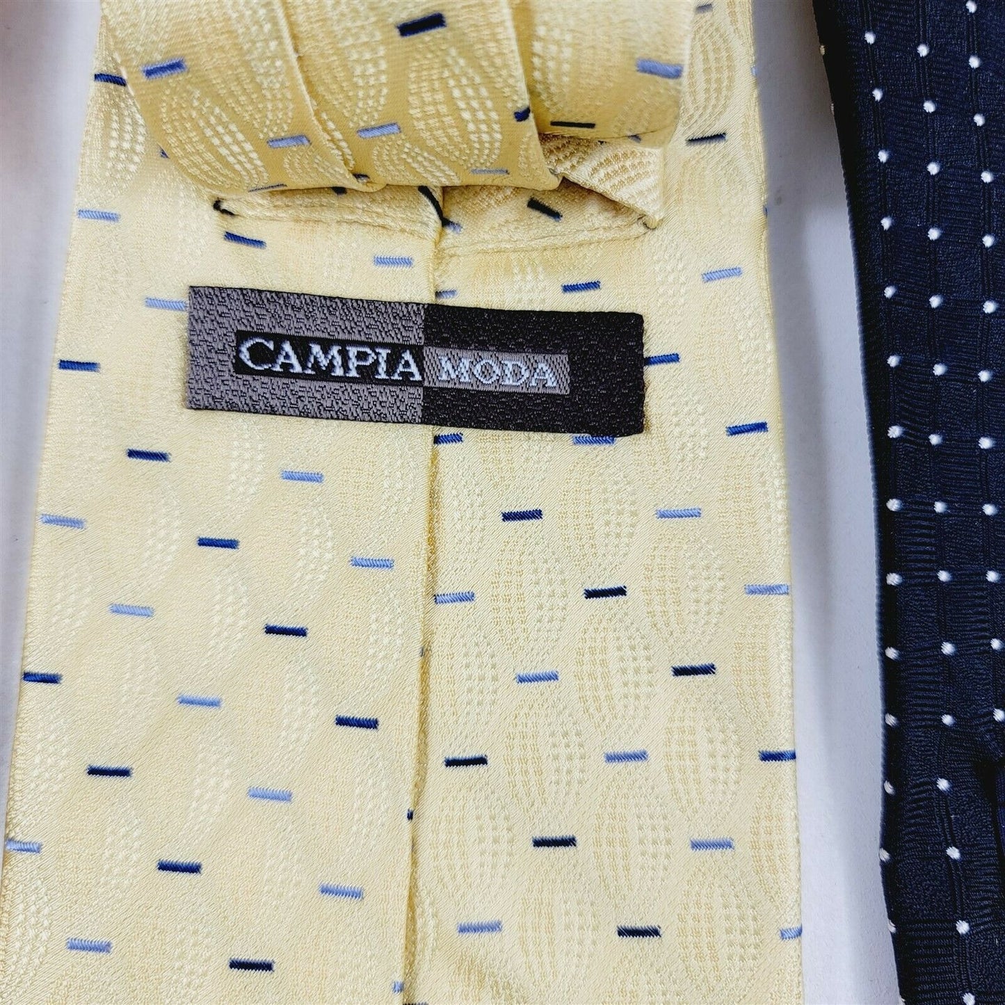 4 Vintage Silk Mens Neck Ties - Brooks Zegna Beene Campia Moda - Blue Yellow