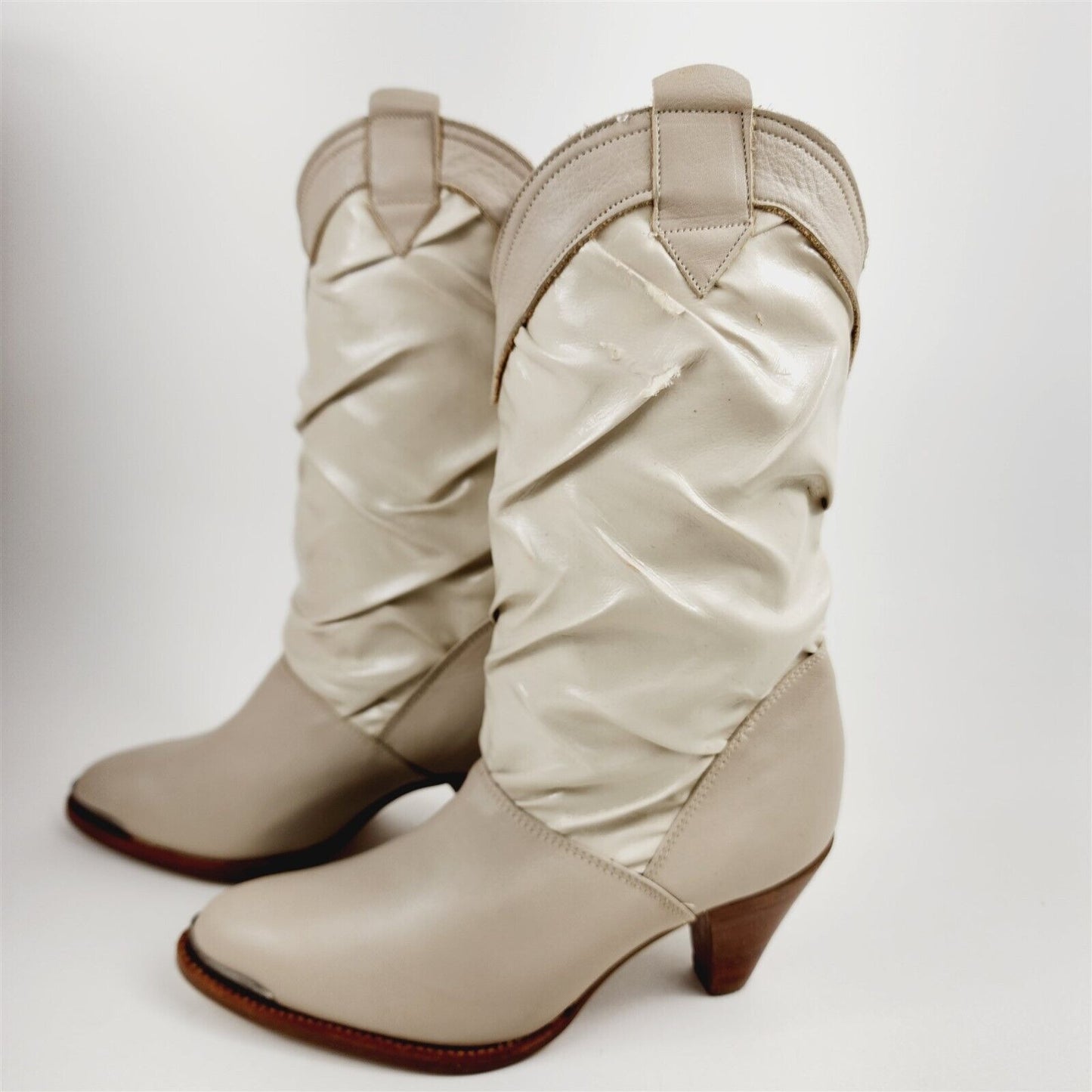 Vintage Laredo Cream Beige Leather Cowboy Boots - New w/ Box - Size 6B