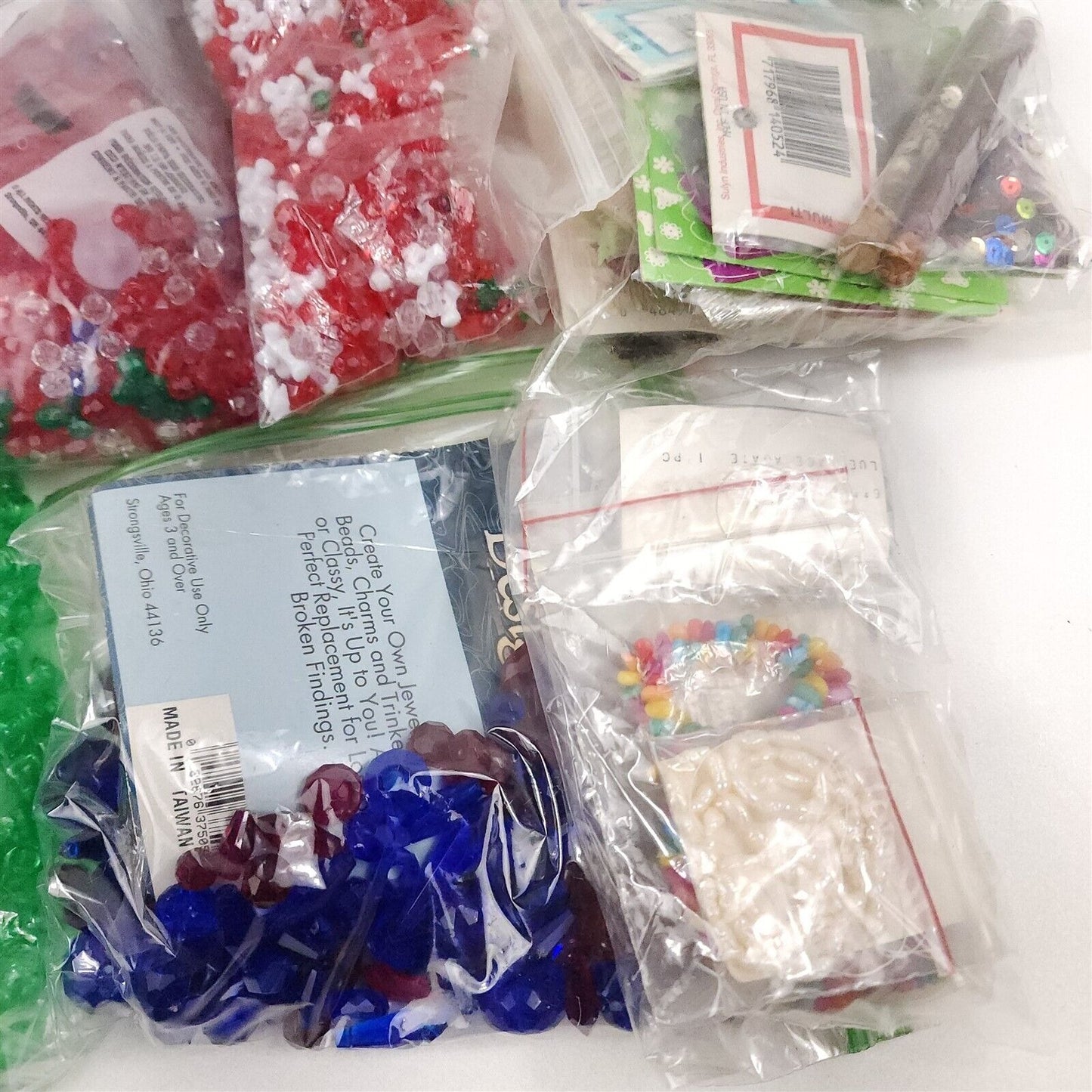 7 Lbs of Beads Arts & Crafts Lot Jewlery Seed Beads Plastic Glass Stone Misc.