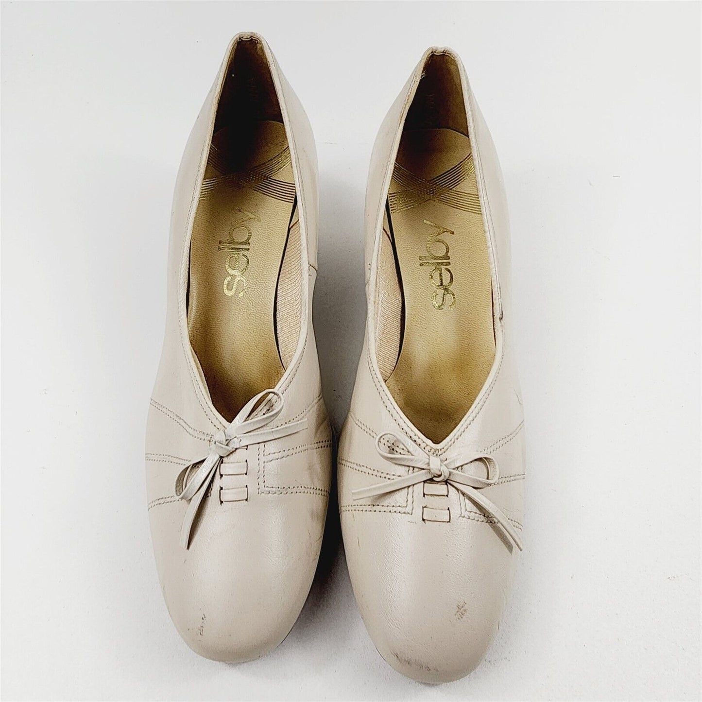 Vintage Selby Beige Gray Leather Pumps Heels Shoes Womens Size 7.5