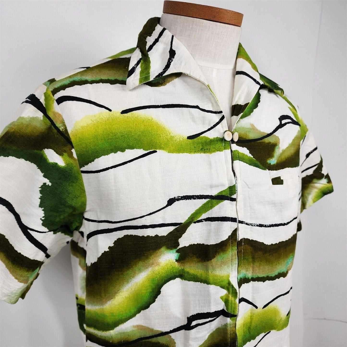 Vintage Ke Lani Hawaiian Shirt Crepe Barkcloth Green Tiki Zip & Button Loop