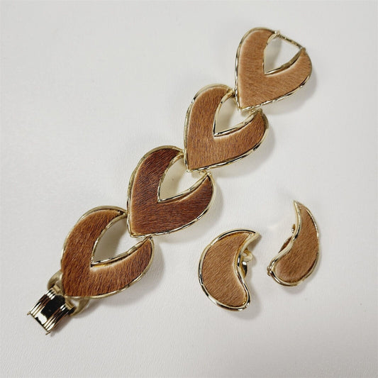 Vintage Champagne Tone Metal Link Brown Fur Bracelet & Matching Clip On Earrings